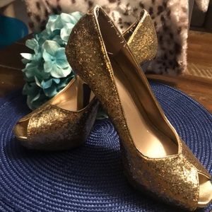 Nine West Glitter Gold Heel,Peek toe
